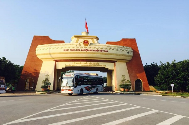 Sleeper Bus from Hanoi to Lao Bao